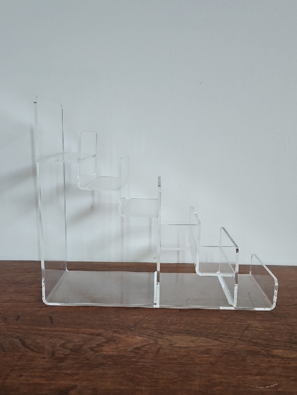 Clear Acrylic Tiered Wallet Organizer - Picture 2 of 3